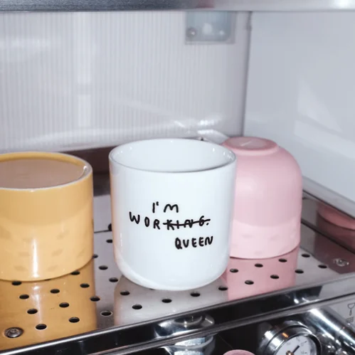 Becher YAHYA Studio “I’m Workqueen” | Stylisch | Für Power-Frauen, die alles geben
